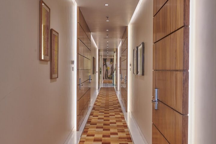 Hotel 4 of 33