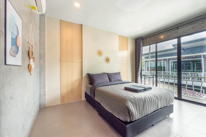 Room 35 of 57