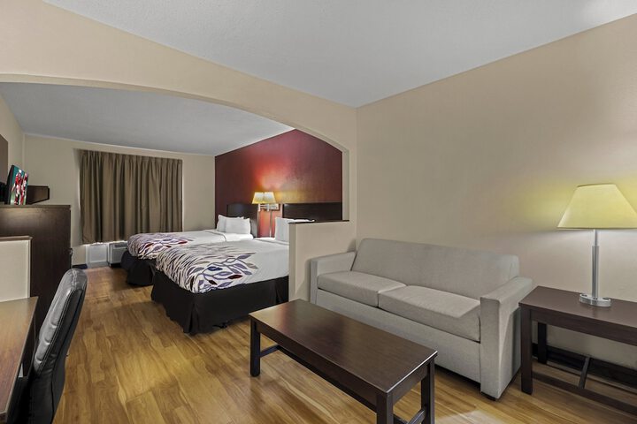 Room 14 of 35