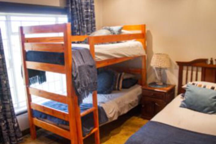 Room 18 of 38