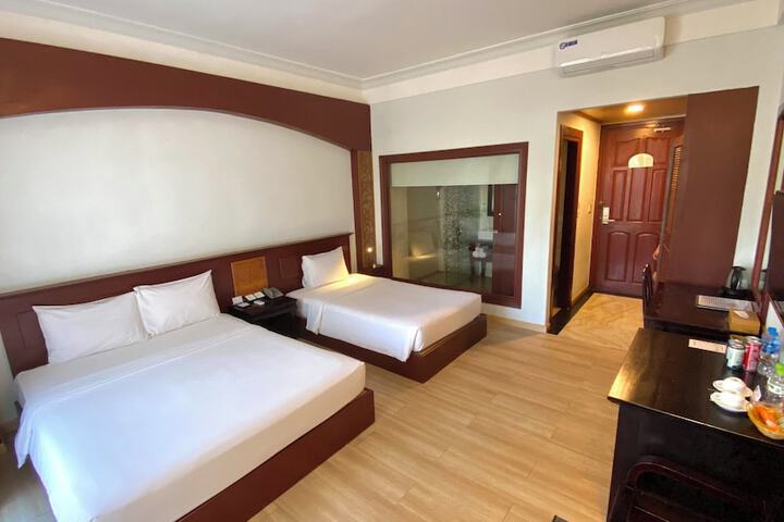 Room 36 of 127
