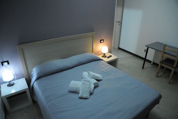Room 6 of 29