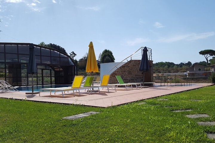 Hotel Exterior 148 of 161