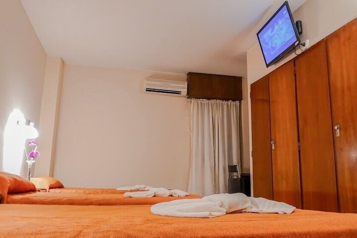 Room 13 of 24