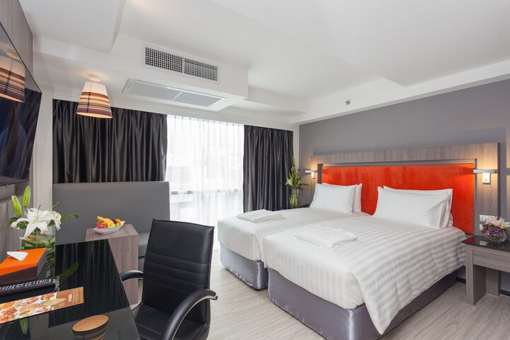 Room 12 of 61