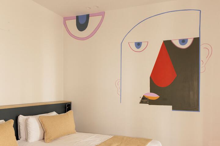 Room 12 of 78