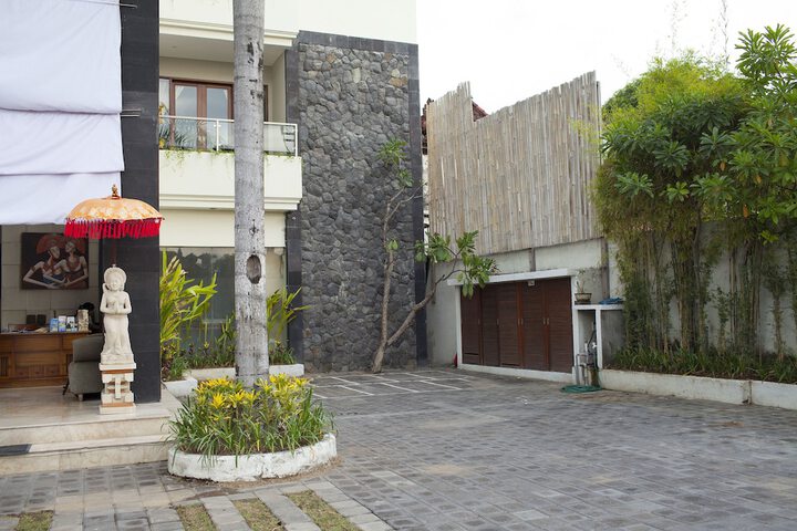 Property Grounds 26 of 28
