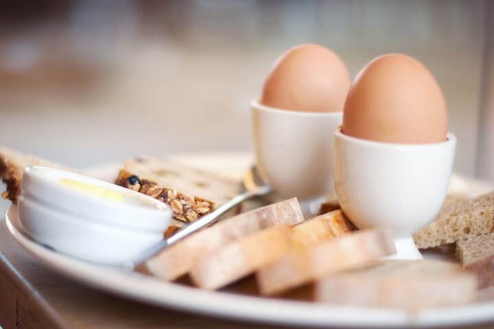 Breakfast/Coffee Service 49 of 90