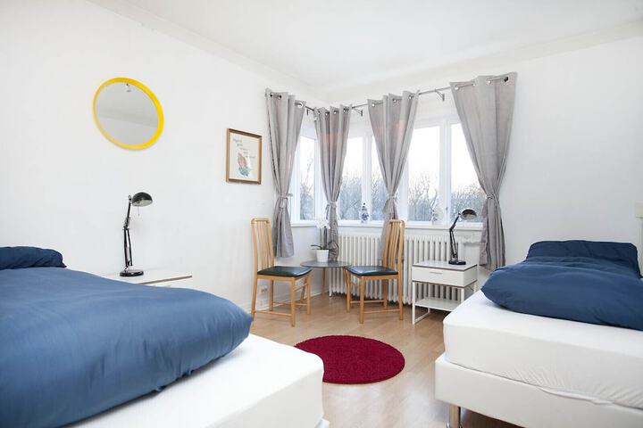 Room 14 of 26