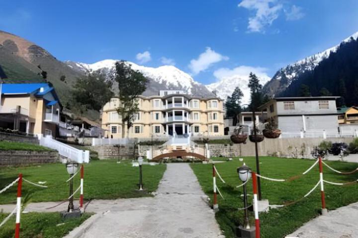 Falettis Grand Naran
