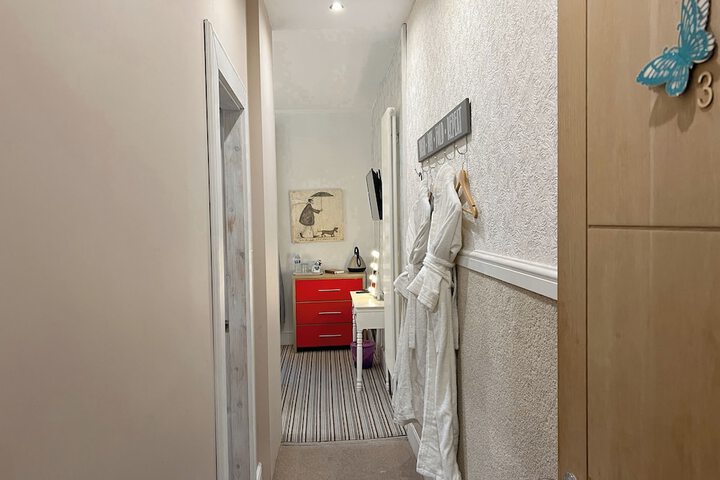 Room 66 of 156