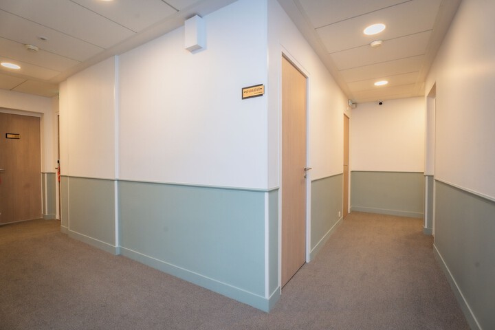Room 9 of 44