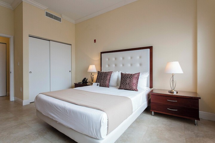 Room 32 of 129