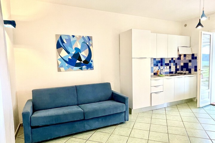 Room 14 of 36