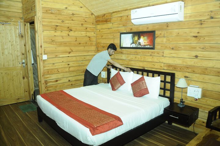 Room 4 of 45
