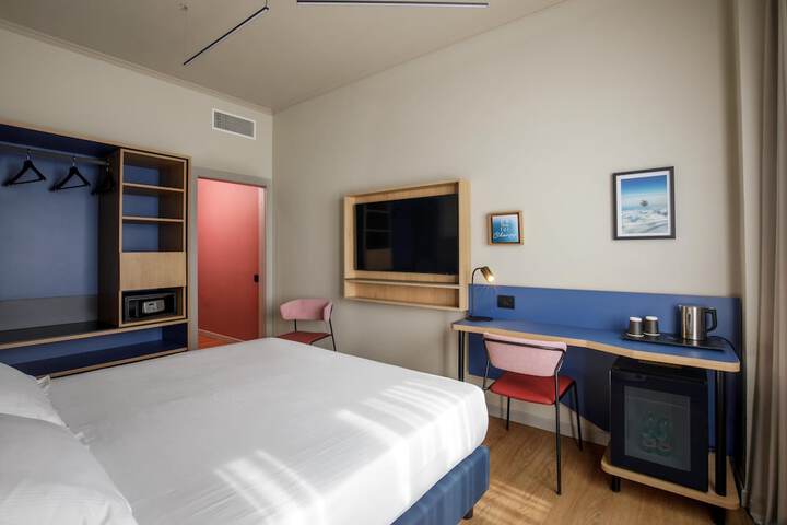 Room 61 of 188