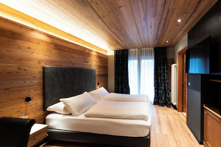 Room 18 of 55