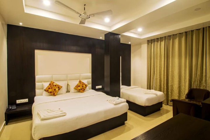 Room 16 of 32