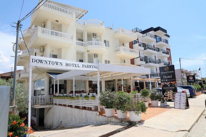 Hotel 3 of 58