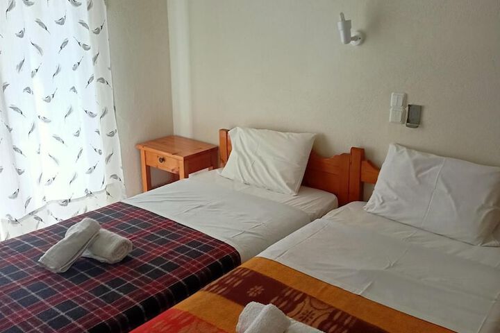 Room 22 of 37