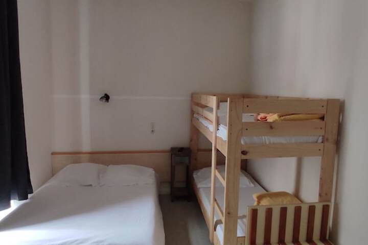 Room 21 of 25