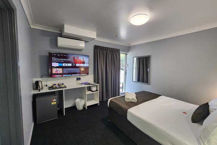 Room 31 of 46