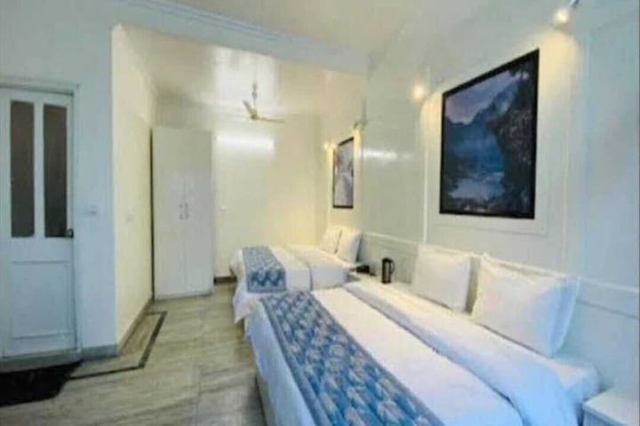 Room 5 of 22