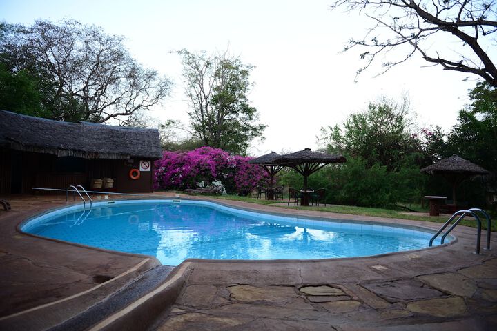 Pools & Facilities
