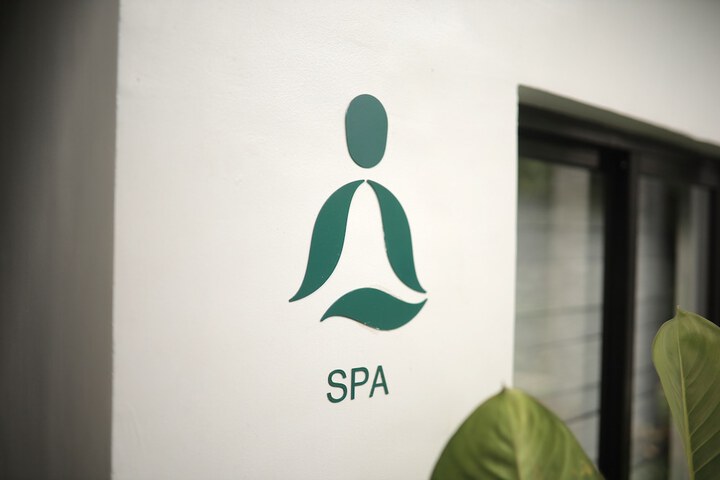 Spa 43 of 62