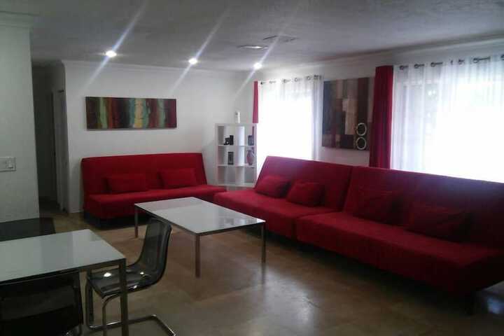 Photo of House for 12