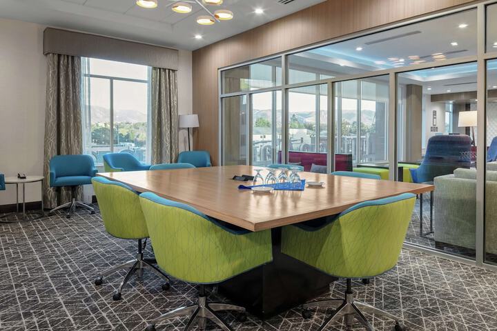 Meeting facility