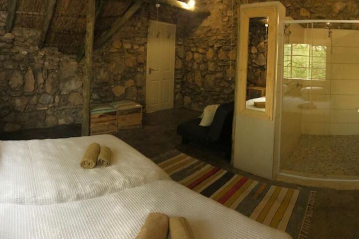 Room 6 of 44