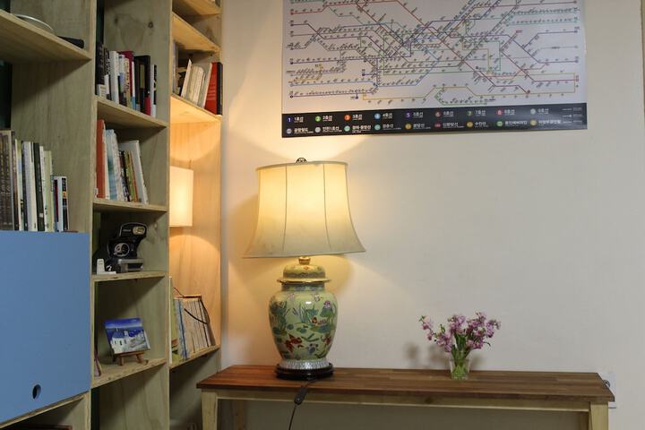 Room 27 of 54