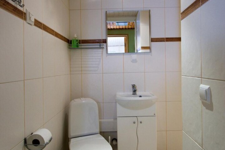 Room 28 of 52