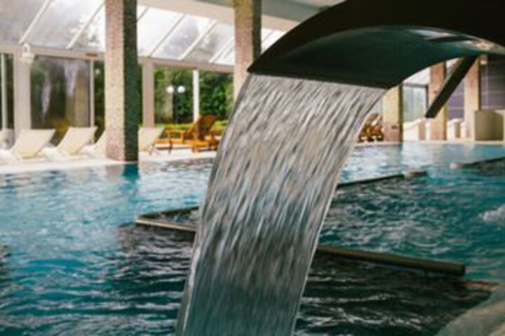 Pool 44 of 53
