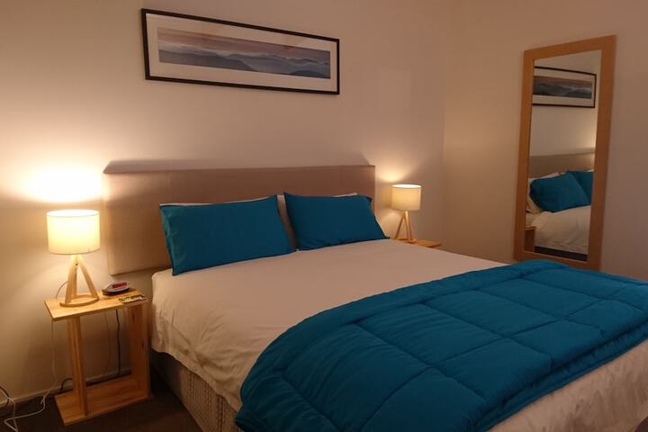 Room 1 of 17