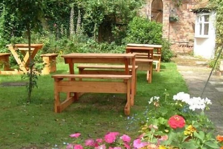 BBQ/picnic area