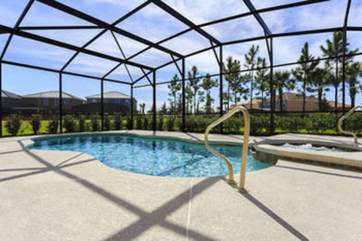 Pool 47 of 63