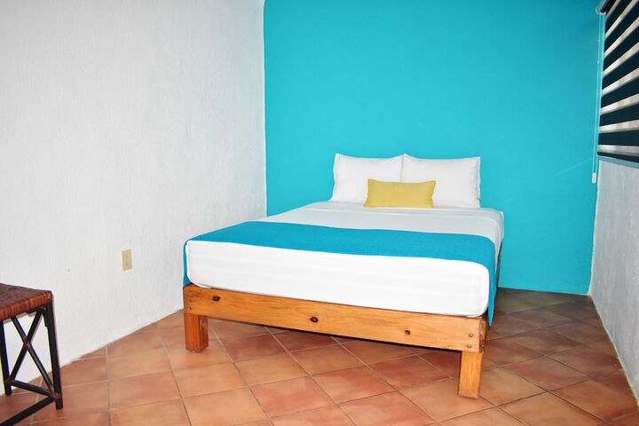 Room 7 of 60