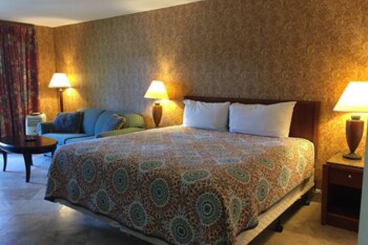 Room 49 of 64