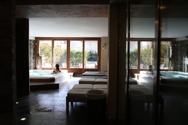 Spa 62 of 99