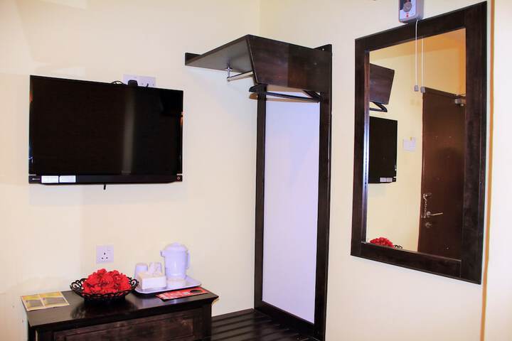 Room 29 of 45