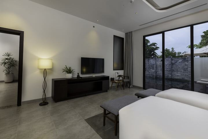 Room 14 of 57