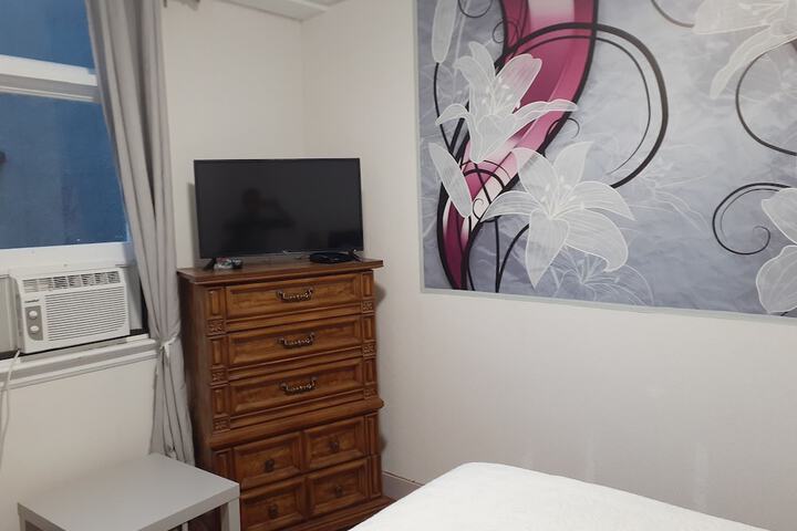 Room 16 of 46