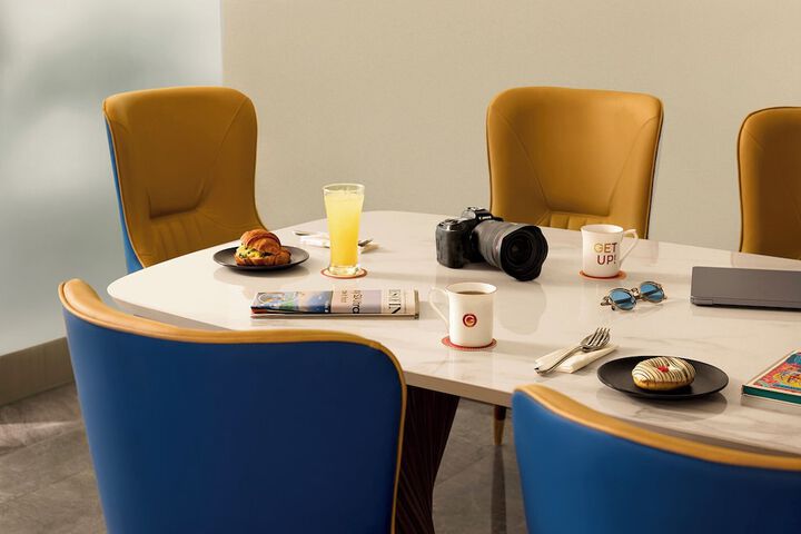 Breakfast/Coffee Service 25 of 43