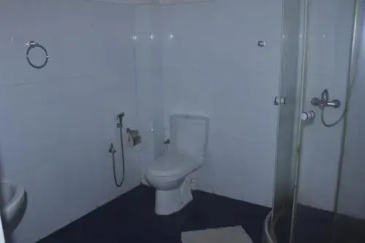 Room 2 of 4
