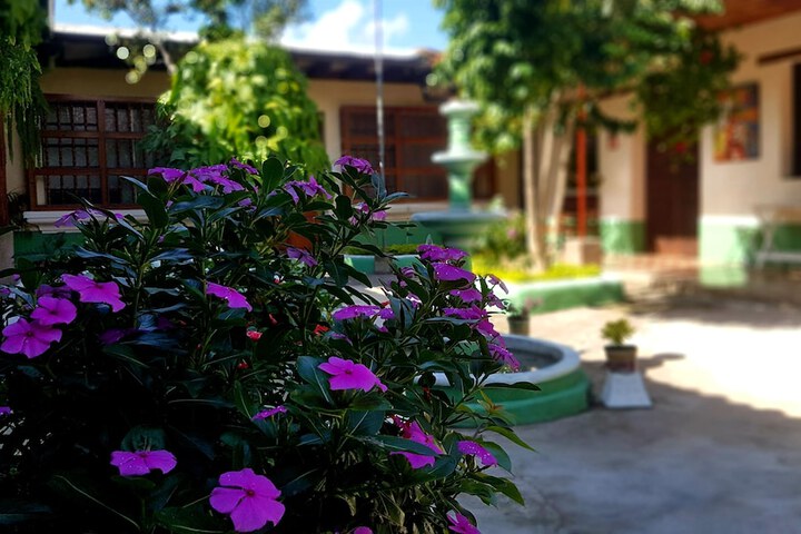 Hotel Exterior 29 of 37