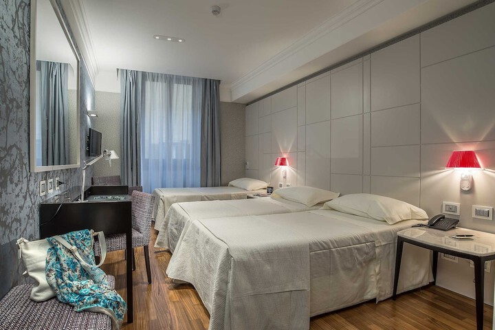 Room 40 of 125