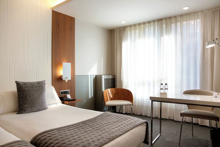 Room 20 of 79