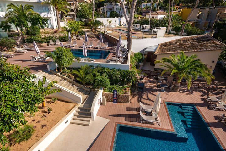 Pool 46 of 66